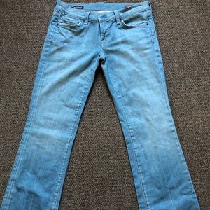 Citizens of Humanity denim pants. Low w bootcut.